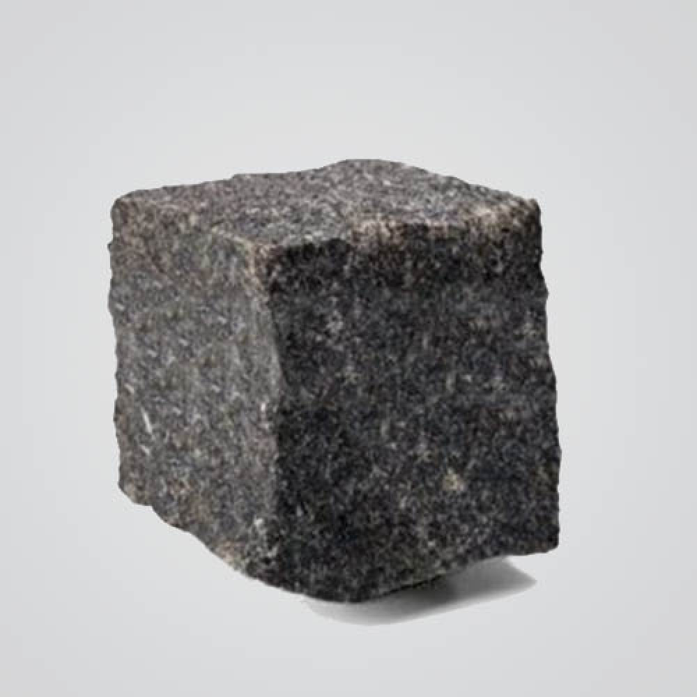 Колота бруківка з Володарськ-Волинського граніту, габро KB-0003